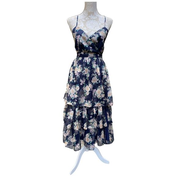 Lulus Cultivate Crushes Navy Floral Print Tiered Ruffled Midi Dress Size S - Picture 2 of 12